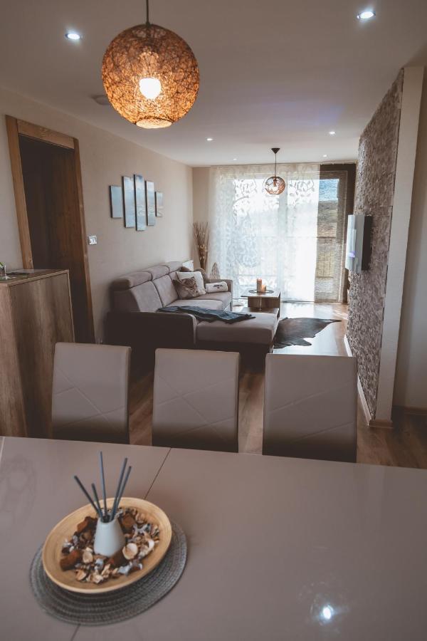 Apartman Zara Telgárt Exterior foto